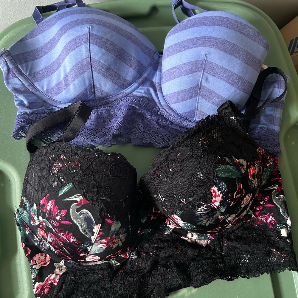 34D H&M bras